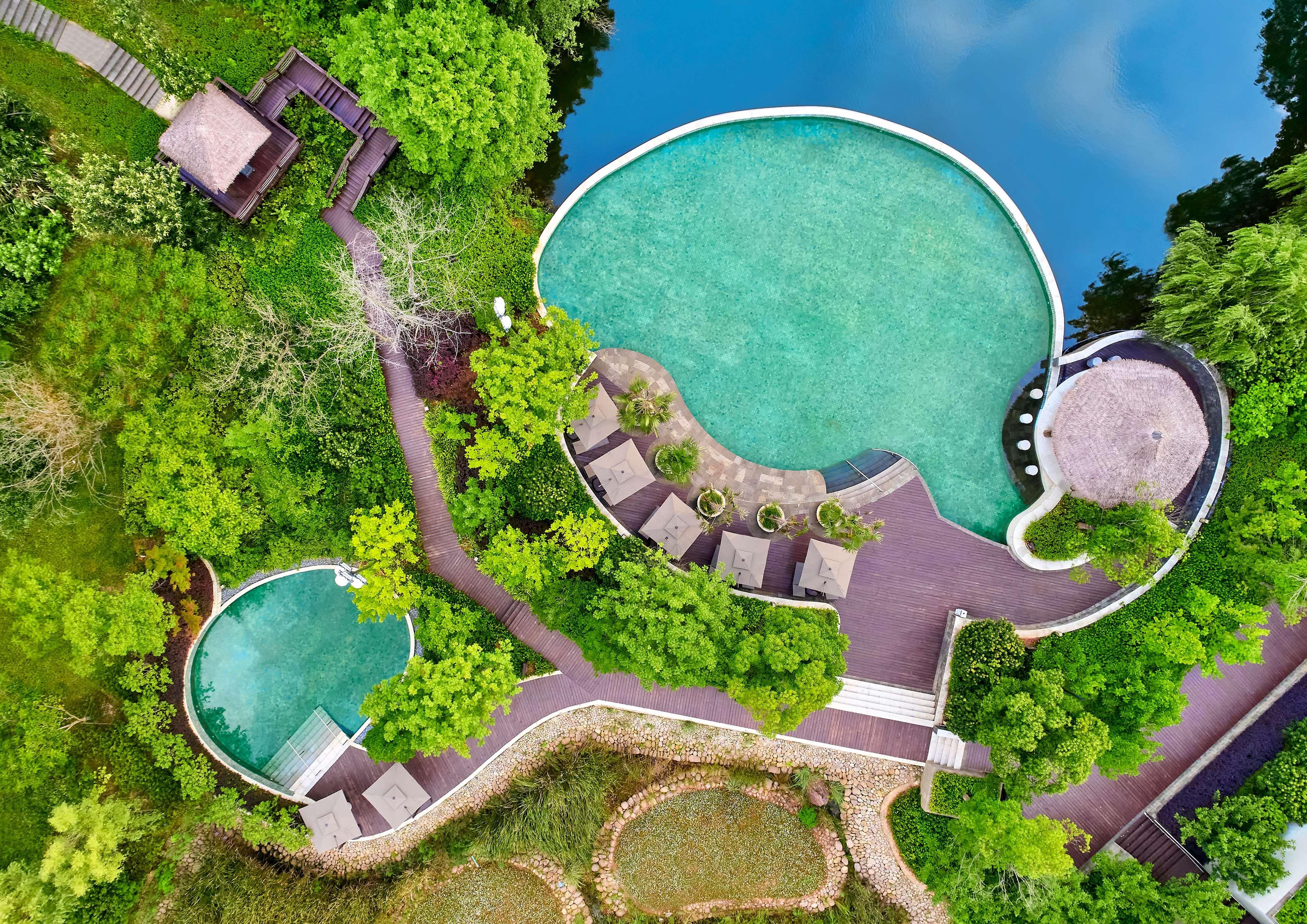 Lushan West Sea Resort, Curio Collection By Hilton Jiujiang  Luaran gambar