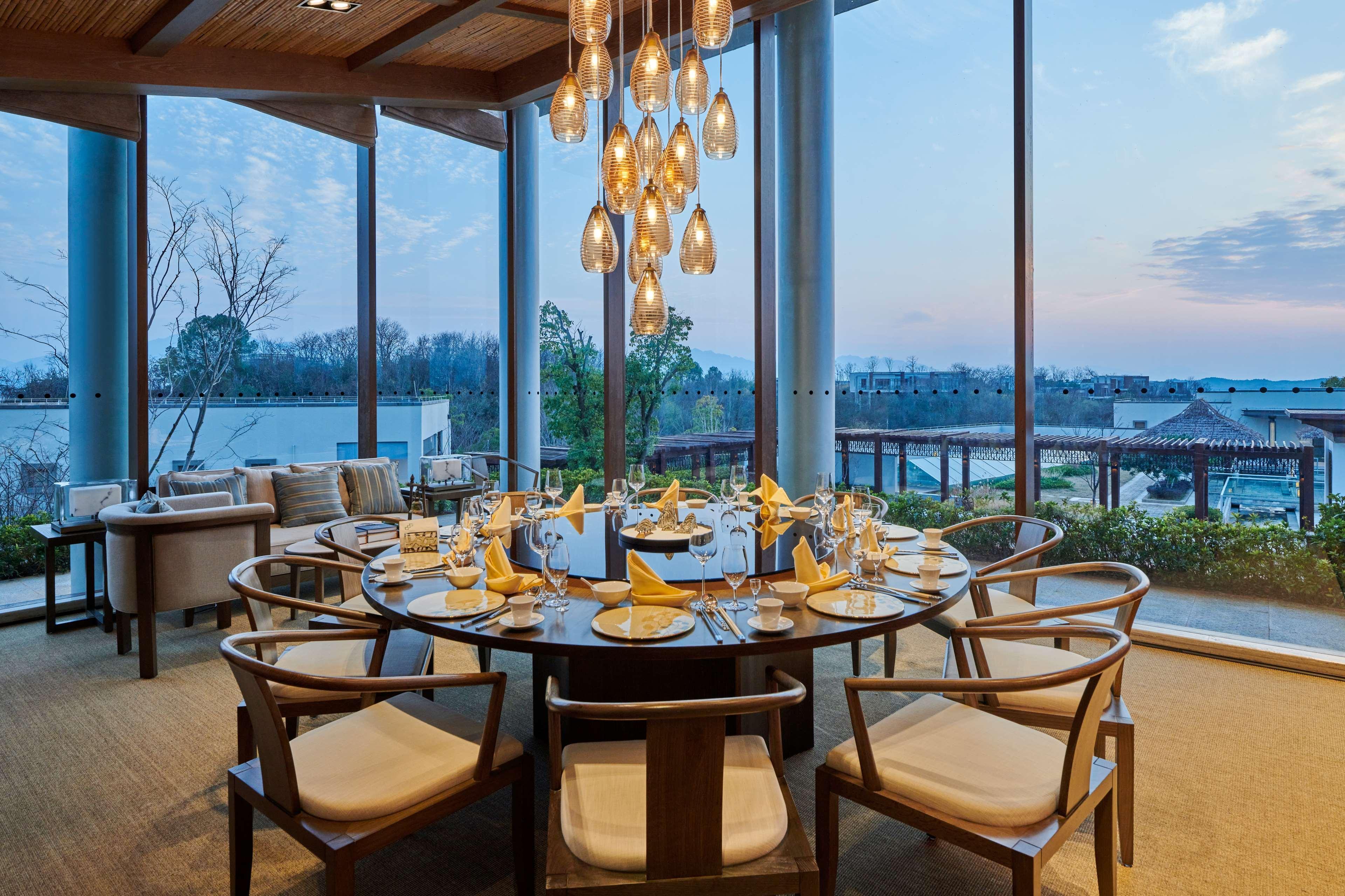 Lushan West Sea Resort, Curio Collection By Hilton Jiujiang  Luaran gambar