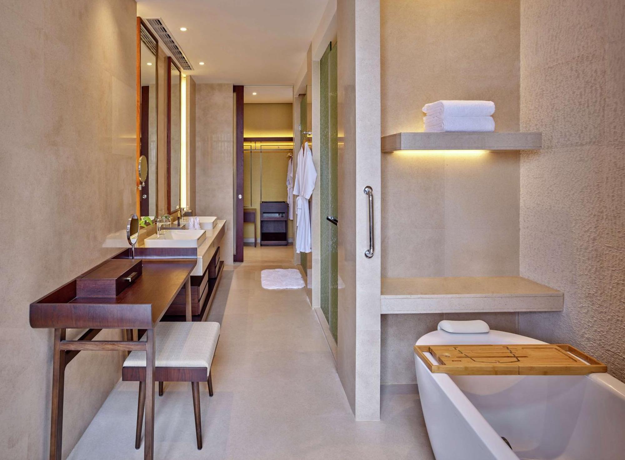 Lushan West Sea Resort, Curio Collection By Hilton Jiujiang  Luaran gambar